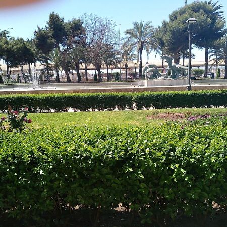 Espectacular Vivienda Junto A La Playa Y Paseo Maritimo En 알메리아 외부 사진